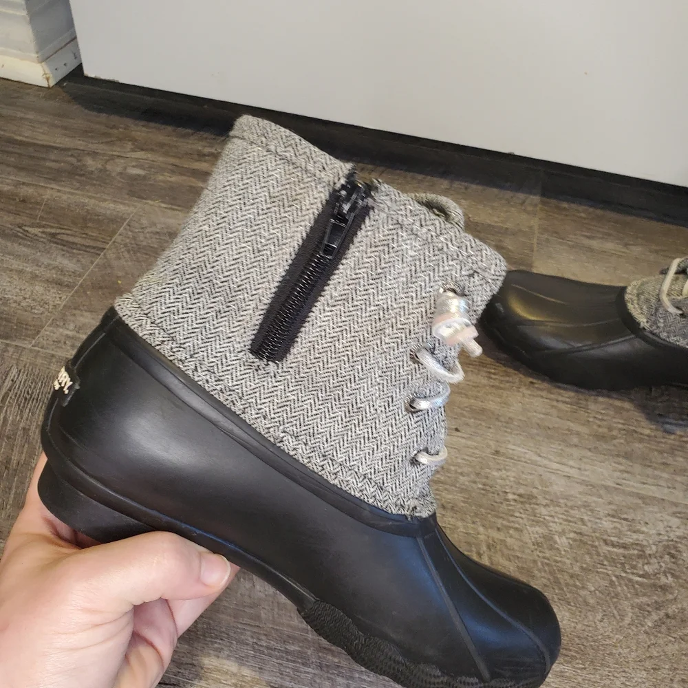 Sperry Black and Gray Kids Rain & Snow Boots - Picture 5 of 9